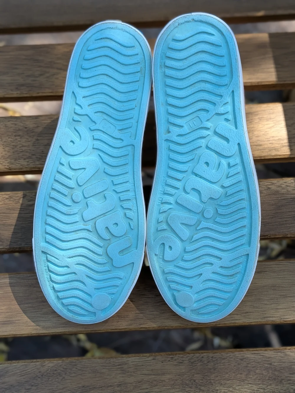 Native Kids Slip-On Sneakers in Aqua and Pink Gradient